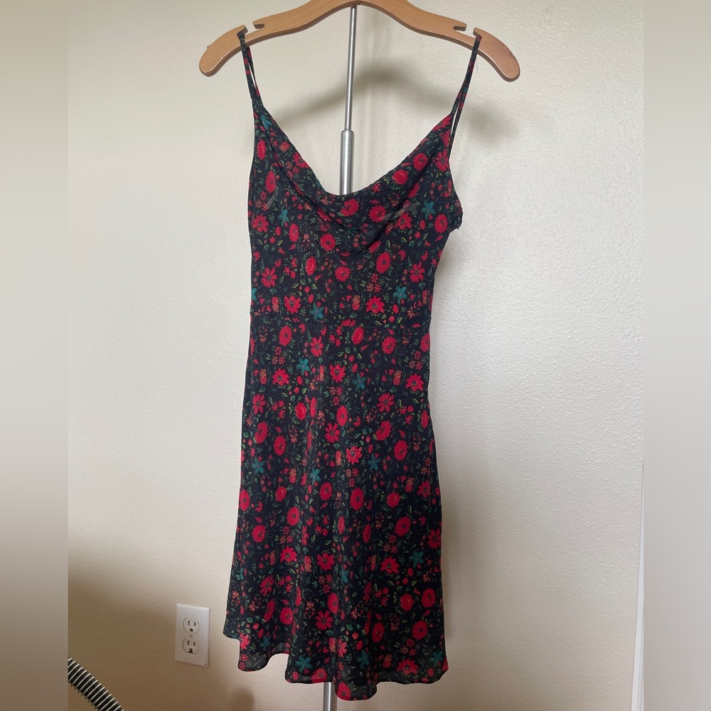 Réalisation Par Silk Mini Dress - “The Montague” in Blck Batik Floral